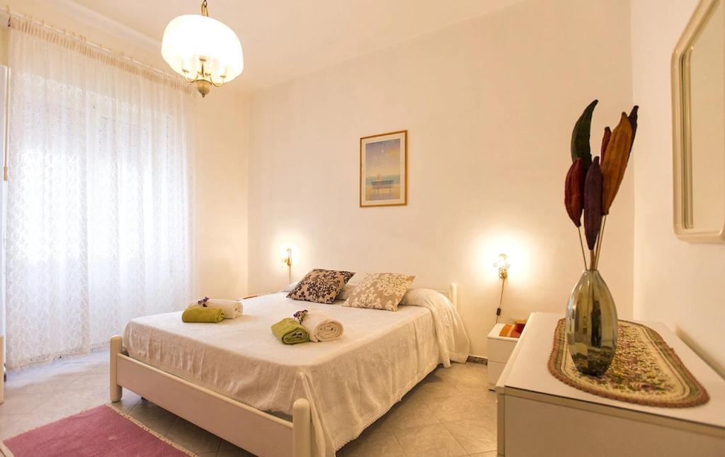 Cervi Flat Close To The Sea And The Historic Centre Of Alghero Bagian luar foto