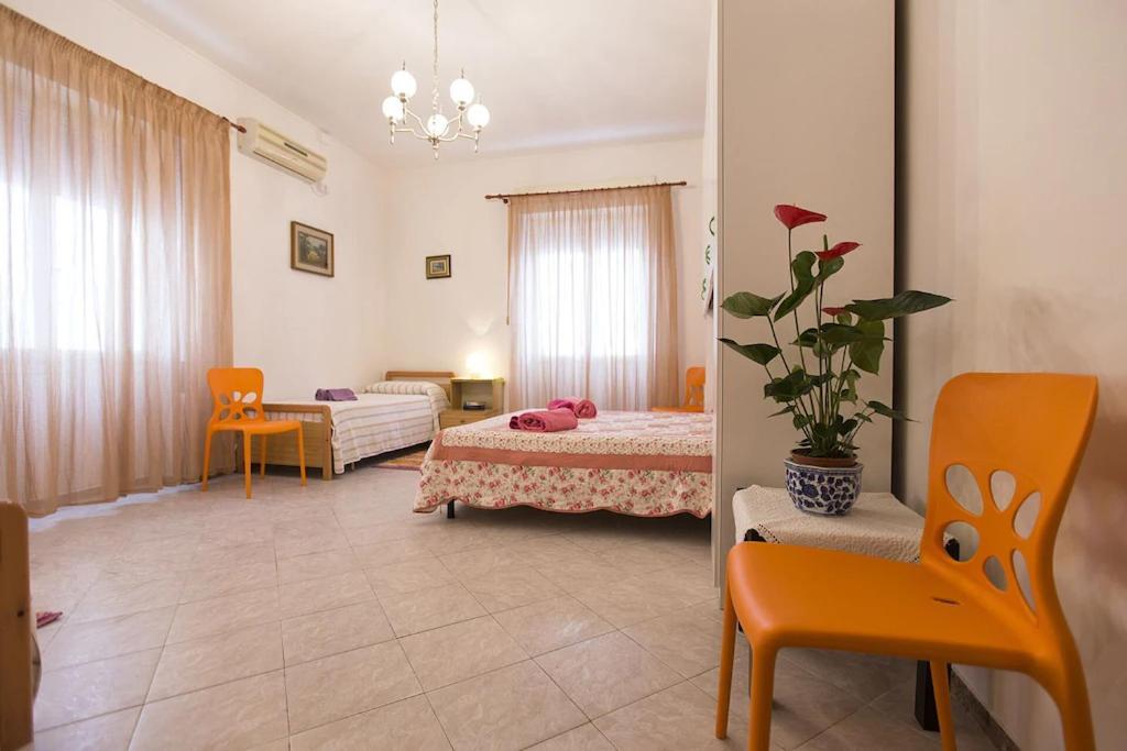 Cervi Flat Close To The Sea And The Historic Centre Of Alghero Bagian luar foto