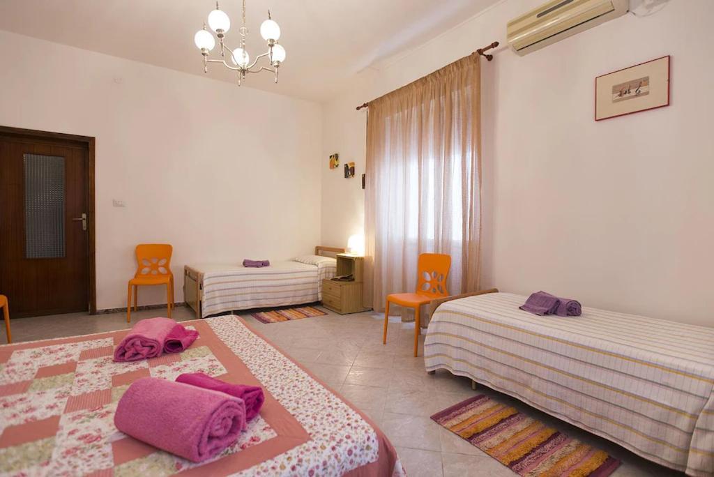 Cervi Flat Close To The Sea And The Historic Centre Of Alghero Bagian luar foto