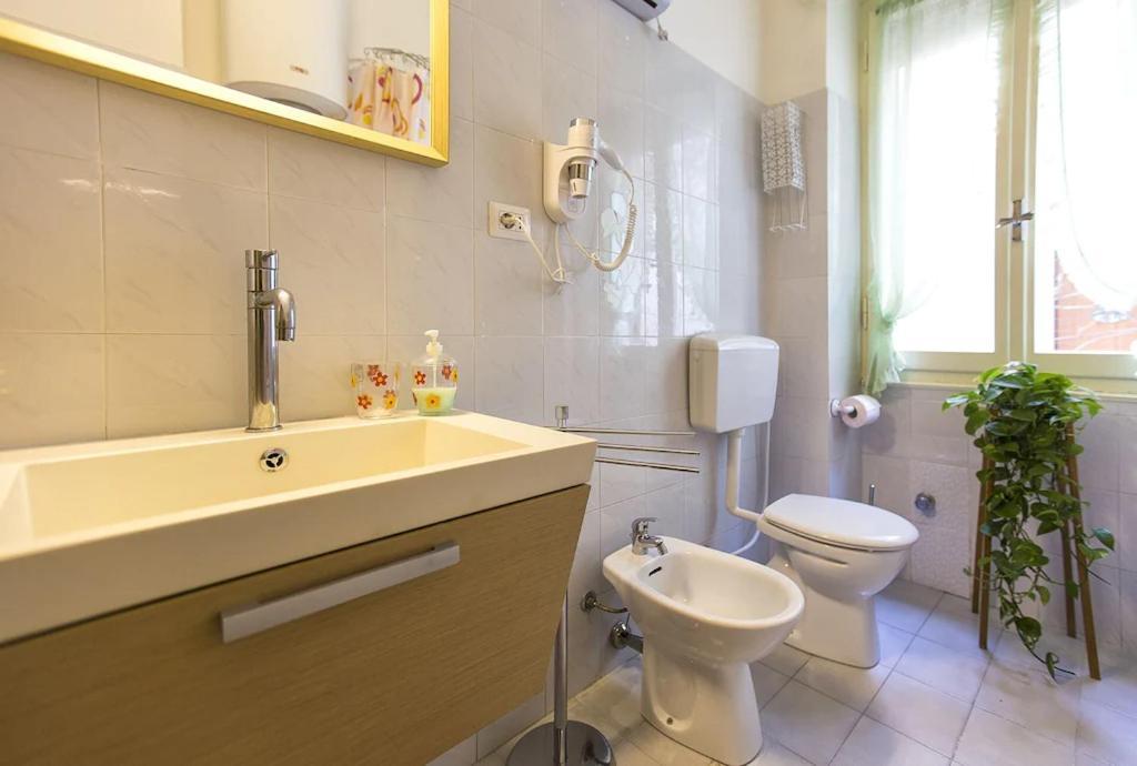 Cervi Flat Close To The Sea And The Historic Centre Of Alghero Bagian luar foto